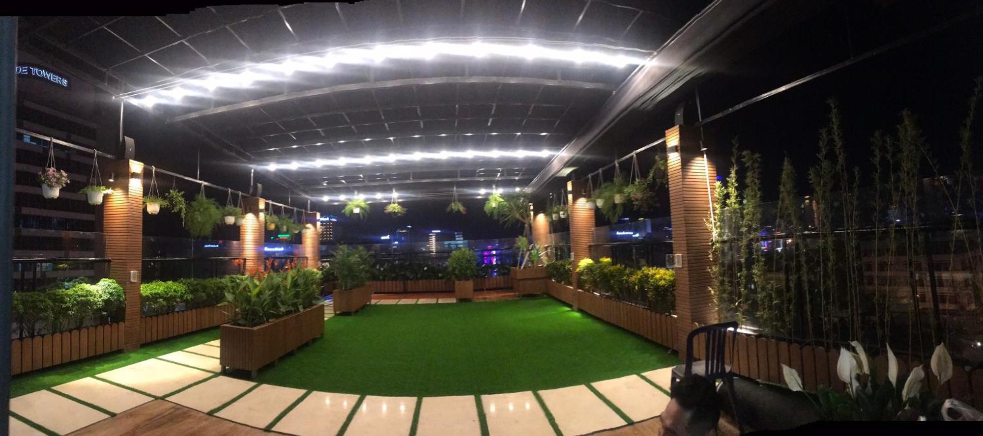 岘港英月酒店 外观 照片